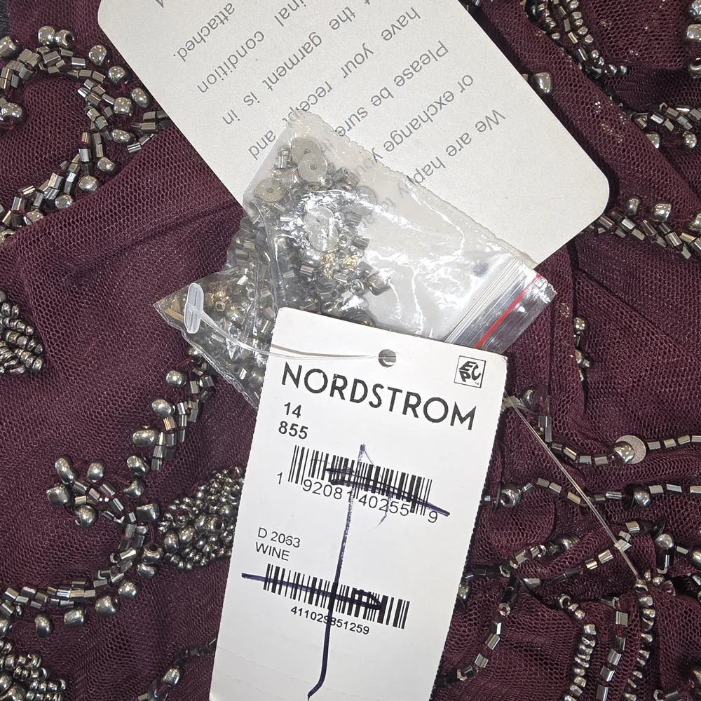 Pissaro Nights Elegant Maroon Beaded Gown Size 14 Nwt. Stunning - Picture 13 of 13